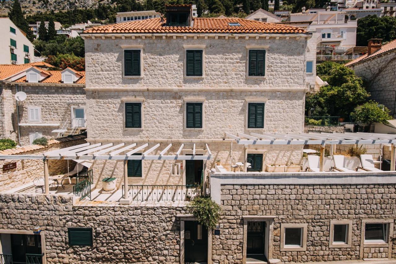 Hiša za goste Allure Of 4*